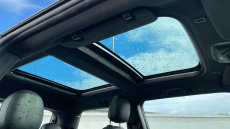 MINI Hatchback 135kW Cooper S Level 3 33kWh 3dr Auto Electric Hatchback